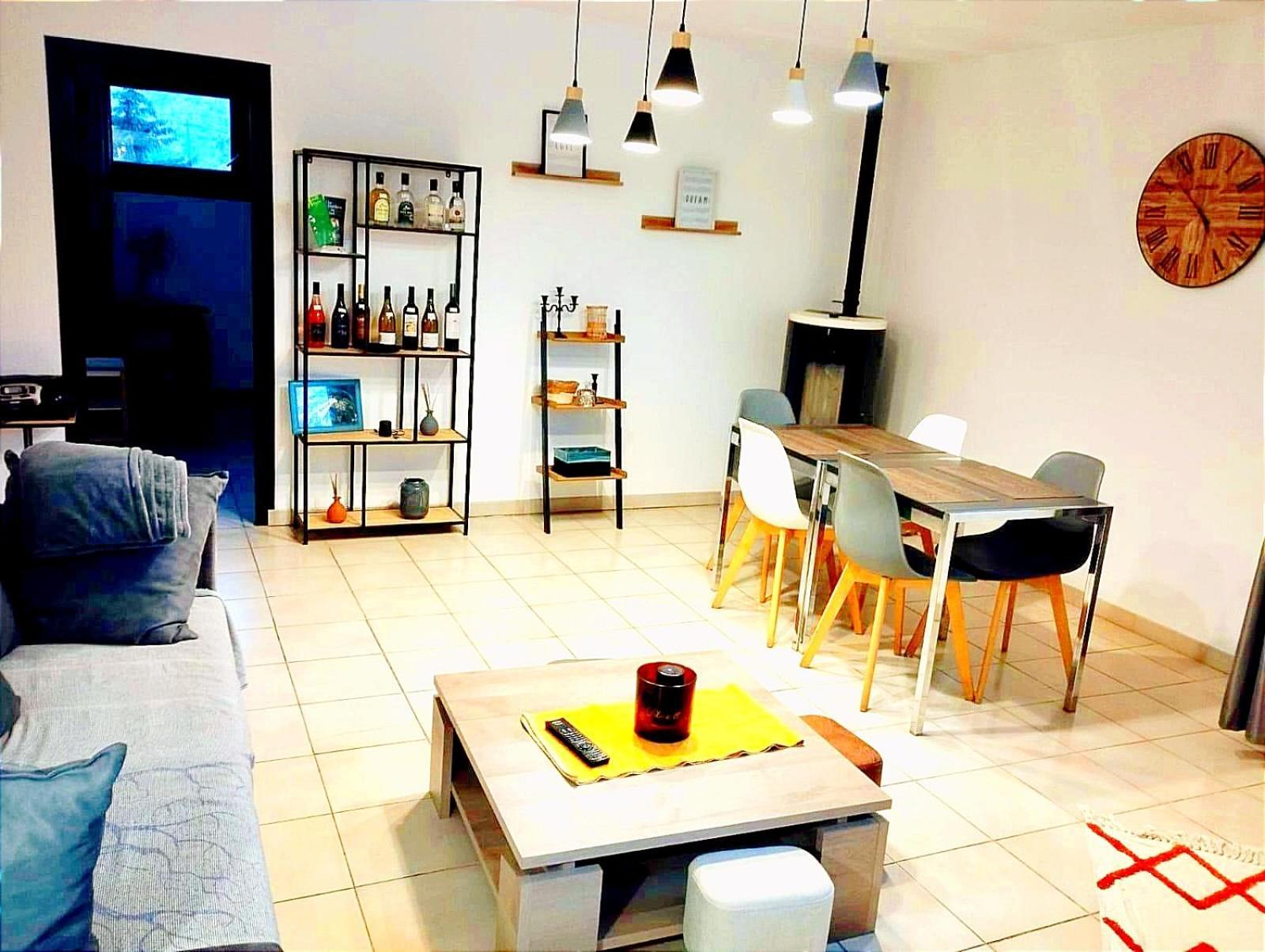 Grand Et Bel Appartement Lavelanet Bagian luar foto